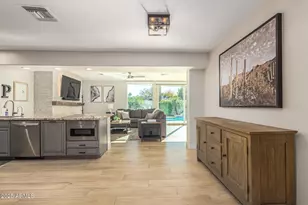 3845 E Glenrosa Ave, Phoenix, AZ 85018 - Photo 12