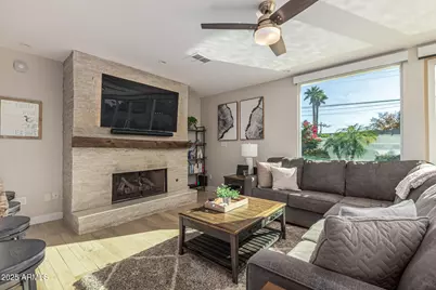 3845 E Glenrosa Avenue, Phoenix, AZ 85018 - Photo 6