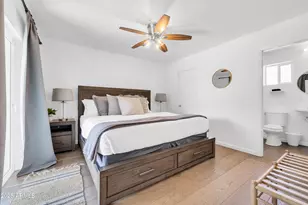 3320 N 82nd Pl, Scottsdale, AZ 85251 - Photo 14