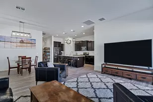 10104 E Nichols Ave, Mesa, AZ 85209 - Photo 10