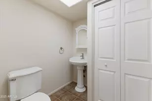 8363 E Indian School Rd, Scottsdale, AZ 85251 - Photo 12