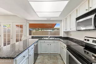 8363 E Indian School Rd, Scottsdale, AZ 85251 - Photo 10