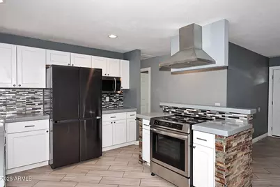 902 N 96th Street, Mesa, AZ 85207 - Photo 12