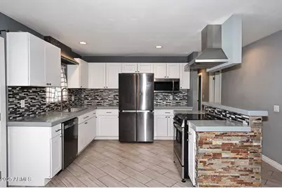 902 N 96th Street, Mesa, AZ 85207 - Photo 10