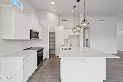 30254 N 238th Lane, Wittmann, AZ 85361 - Photo 14