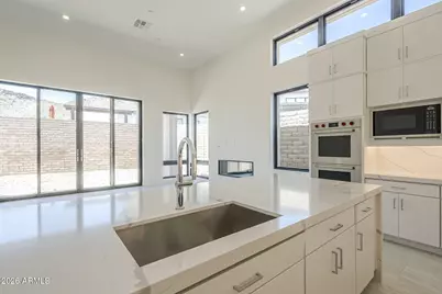 14125 E Highland Avenue, Fountain Hills, AZ 85268 - Photo 26