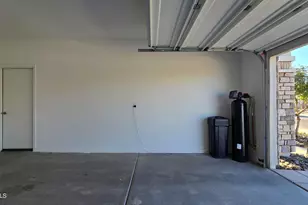 8851 S 165th Ave, Goodyear, AZ 85338 - Photo 20