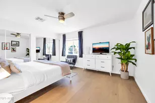 8614 E Monterey Way, Scottsdale, AZ 85251 - Photo 20