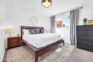 8614 E Monterey Way, Scottsdale, AZ 85251 - Photo 16