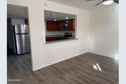 2330 W Belmont Avenue #12, Phoenix, AZ 85021 - Photo 2