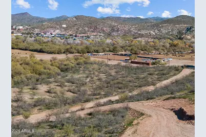 215 Howard Court #-, Wickenburg, AZ 85390 - Photo 4