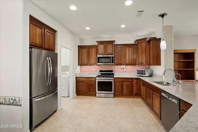 26478 W Sierra Pinta Drive, Buckeye, AZ 85396 - Photo 12