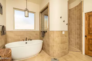 9847 E Hidden Green Dr, Scottsdale, AZ 85262 - Photo 16