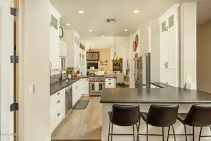 9847 E Hidden Green Dr, Scottsdale, AZ 85262 - Photo 8