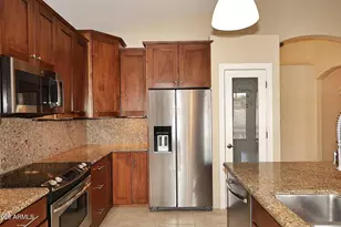 9378 E Dreyfus Pl, Scottsdale, AZ 85260 - Photo 12