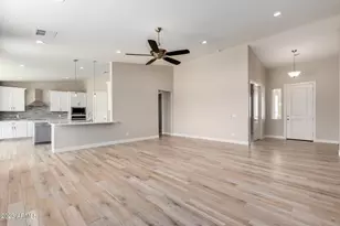 28969 N Phoebe Pl N, Queen Creek, AZ 85144 - Photo 4