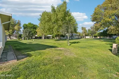 12718 W Omega Drive, Sun City West, AZ 85375 - Photo 30