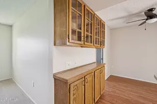 12718 W Omega Dr, Sun City West, AZ 85375 - Photo 14