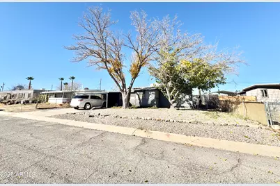 111 E Navajo Street, Huachuca City, AZ 85616 - Photo 2