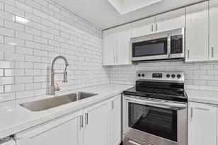 2539 N 48th St, Phoenix, AZ 85008 - Photo 16