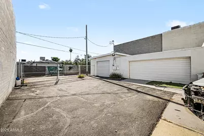 1809 E Indian School Road, Phoenix, AZ 85016 - Photo 18