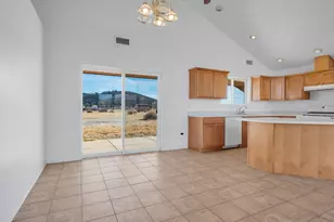 9285 N Bryant Rd, Flagstaff, AZ 86004 - Photo 8