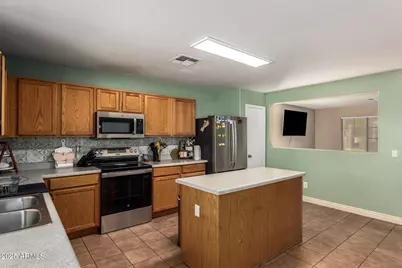 9905 W Miami Street, Tolleson, AZ 85353 - Photo 10