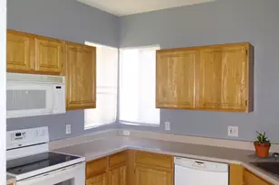 2929 W Yorkshire Dr, Phoenix, AZ 85027 - Photo 6