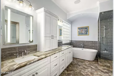 10912 E Butherus Drive, Scottsdale, AZ 85255 - Photo 12