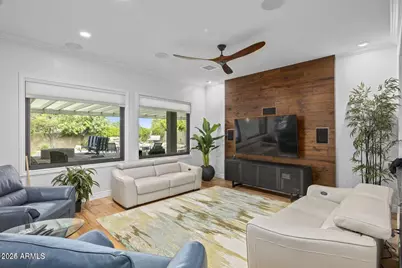 10912 E Butherus Drive, Scottsdale, AZ 85255 - Photo 2