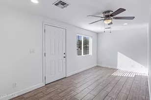 398 W Fairview St, Chandler, AZ 85225 - Photo 6