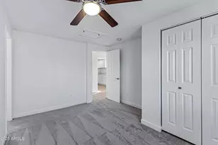 398 W Fairview St, Chandler, AZ 85225 - Photo 12