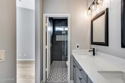 4043 W Desert Hollow Drive, Phoenix, AZ 85083 - Photo 28