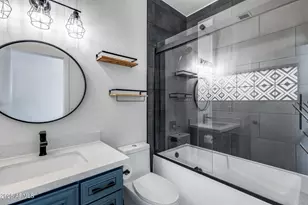 4043 W Desert Hollow Dr, Phoenix, AZ 85083 - Photo 20