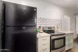 2254 N 17th Ave, Phoenix, AZ 85007 - Photo 8