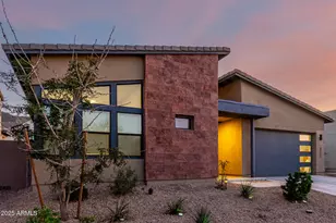 1115 E Paseo Way, Phoenix, AZ 85042 - Photo 4