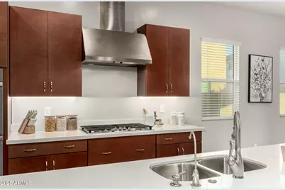 1115 E Paseo Way, Phoenix, AZ 85042 - Photo 6