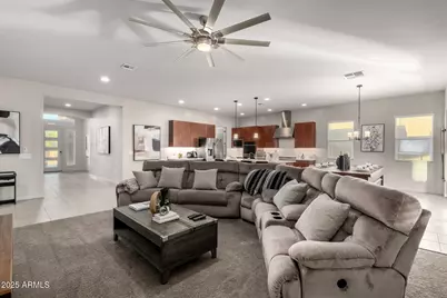 1115 E Paseo Way, Phoenix, AZ 85042 - Photo 16