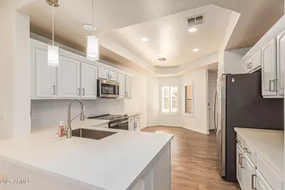 4140 N 21st Street #3, Phoenix, AZ 85016 - Photo 8