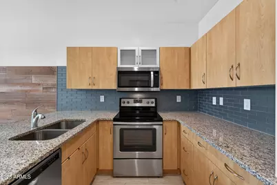 2349 E Hidalgo Avenue, Phoenix, AZ 85040 - Photo 2