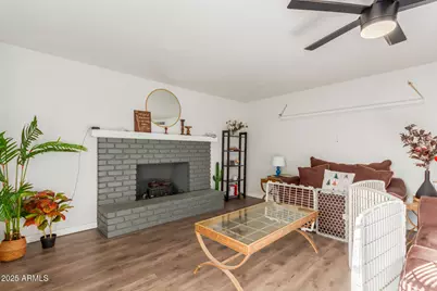 4023 W San Miguel Avenue, Phoenix, AZ 85019 - Photo 2