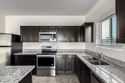 36034 W Madrid Avenue, Maricopa, AZ 85138 - Photo 10