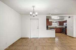 3823 W Lawrence Rd, Phoenix, AZ 85019 - Photo 14