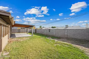 3823 W Lawrence Rd, Phoenix, AZ 85019 - Photo 24