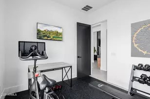 8533 E Avalon Dr, Scottsdale, AZ 85251 - Photo 48