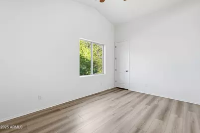 2218 E Brooks Farm Road, Gilbert, AZ 85298 - Photo 34