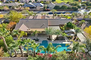 2218 E Brooks Farm Rd, Gilbert, AZ 85298 - Photo 2