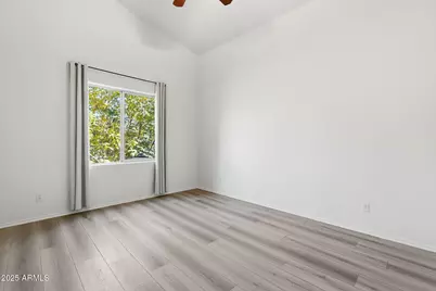 2218 E Brooks Farm Road, Gilbert, AZ 85298 - Photo 32