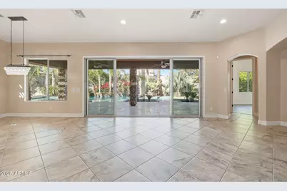 2218 E Brooks Farm Road, Gilbert, AZ 85298 - Photo 22