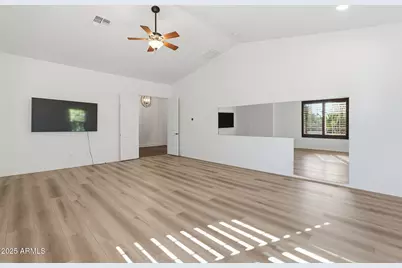 2218 E Brooks Farm Road, Gilbert, AZ 85298 - Photo 32